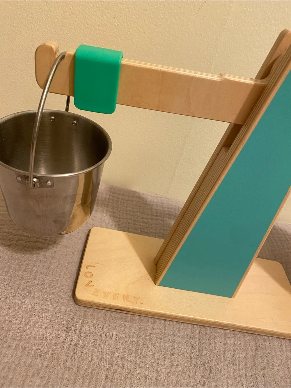 LOVEVERY Montessori Balance Scale Learning Toy Set - Teal and Natural